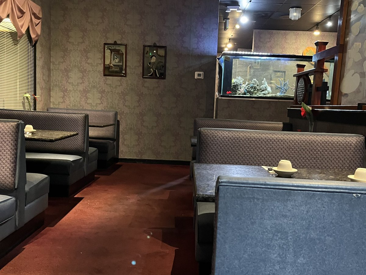 Had truly delicious Chinese.  Peking Restaurant in Richmond is worth the drive. The rice, the chicken, the vegetables were truly amazing.  #eatlocal