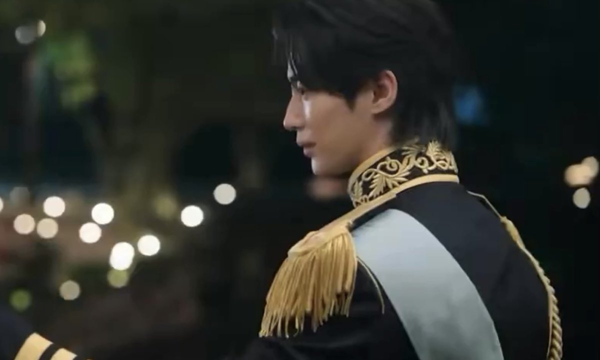 purinpim's tweet image. อูซอกบยอน ㅠㅠ พี่พระเอกหล่อมากค้าบ

#변우석 #ByeonWooSeok
#21세기대군부인 #PerfectCrown