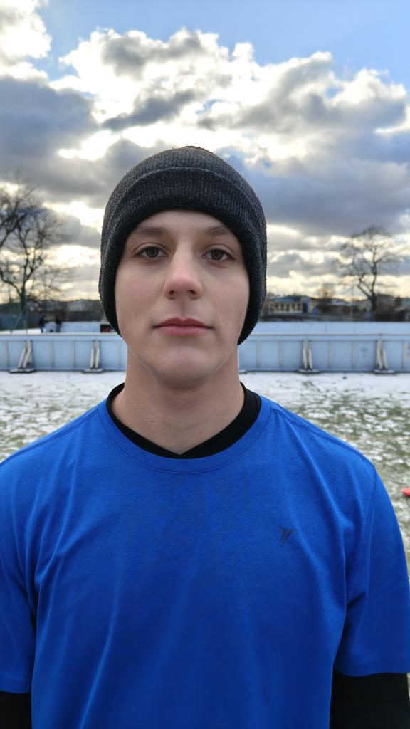 CReapersFC's tweet image. Paweł Łysoń aka "Pałeł"
Numer: 3️⃣0️⃣
Pozycja: Wszędzie (zawodnik uniwersalny)
Wiek: 16