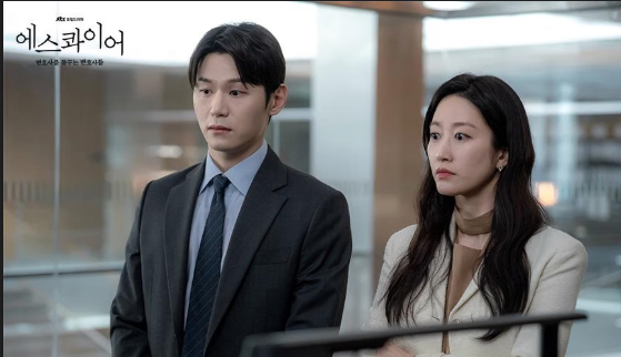 EdwinVanC's tweet photo. Best second lead couple in K-Drama 2025.
Heo min-jeong x Lee Jin Woo
Beyond The Bar https://t.co/EFWKxxx7hz