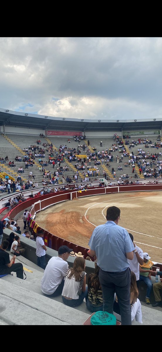 En Cali habló la ciudadanía: no fueron a las corridas de toros. Somos conscientes de que la gente ya no quiere más espectáculos de maltrato animal.