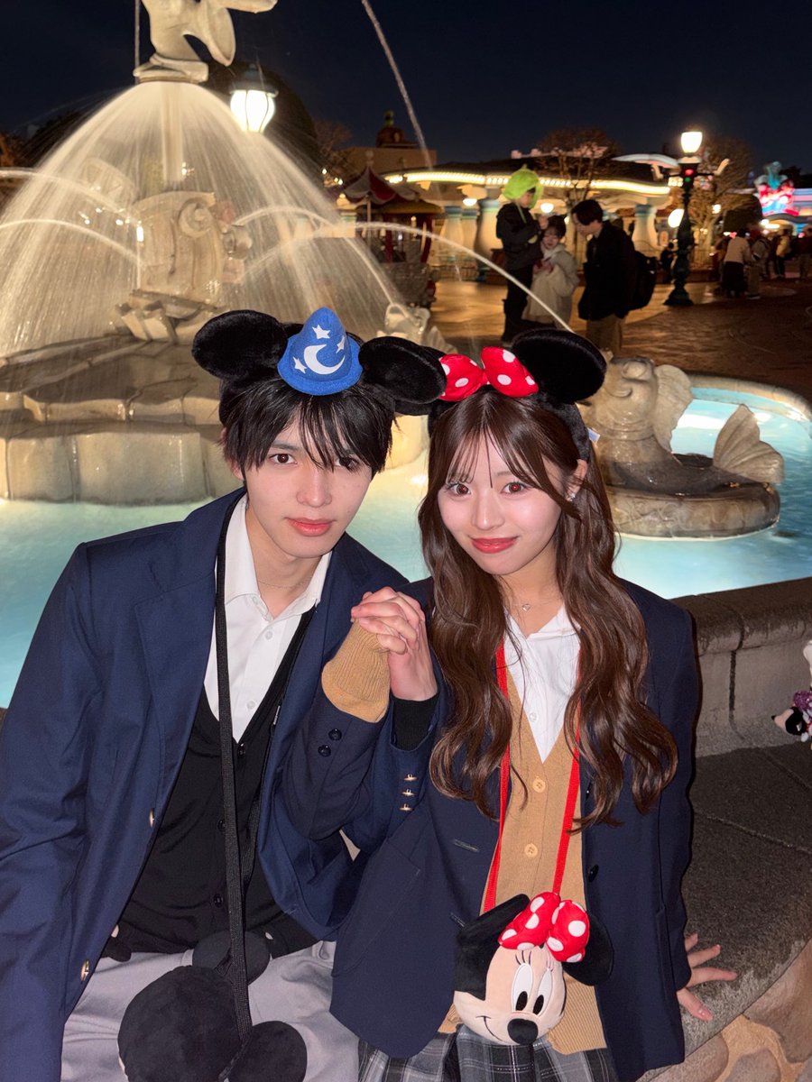 しゅんくんと念願の制服ディズニー🐭💖 朝からずっと荷物も持ってくれ