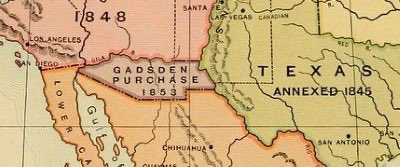 MericaCulture's tweet image. Today in American History: December 30th, 1853

The Gadsden Purchase was signed, in which the U.S. bought 30k miles of land from Mexico for $10 million. 

The purchase finalized the continental U.S. borders after the Mexican-American War. 

Conquered, not stolen.