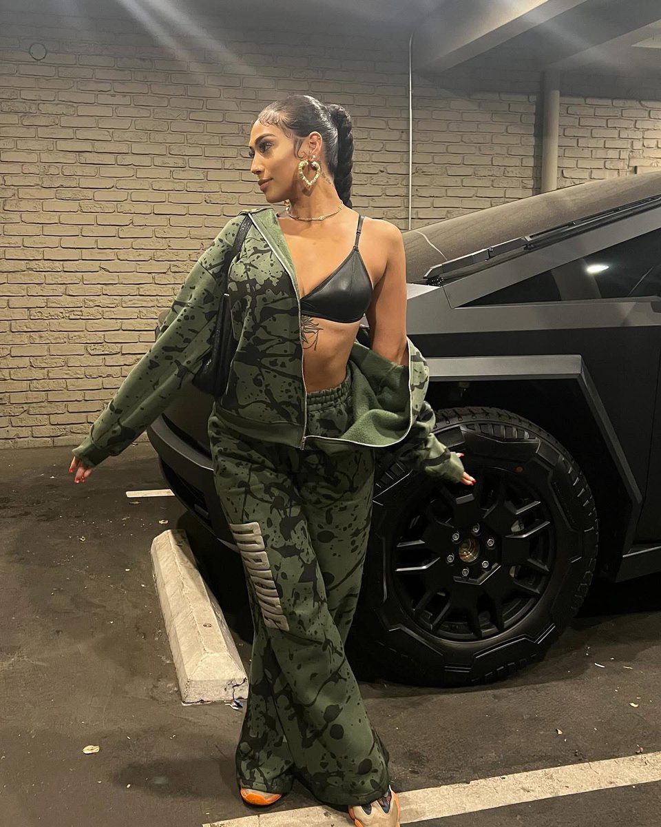 FriendNotyourg's tweet image. 