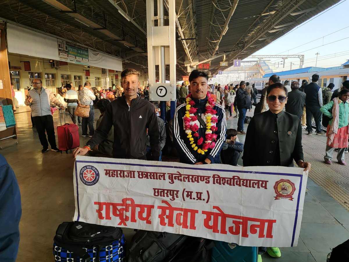 SanjayKumar465's tweet photo. See off ,,  RDC camp 2026 

@McbuNss  
@_NSSIndia 
@NSSCELLGOVMP 
@BhartiyaConnect 
@Rajkumarnss 
@rahulsinghparihar
@drmanojagnihotri
@drashokshroti
@DoWRRDGR_MoJS
@MYBharatHQ 
@narendramodi @CMMadhyaPradesh https://t.co/6clC4Z4JYi