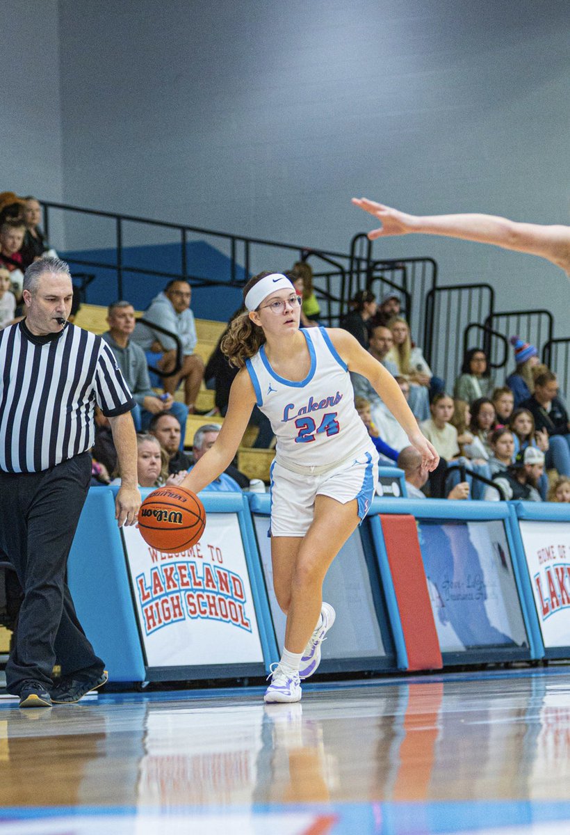 LHS_BasketballG's tweet image. GAMEDAY!!! The Lady Lakers travel to South Bend to participate in the Huskies Holiday Tournament. We will take on SB Saint Joesph in the opening game at 10am.

Single game is $6 and Game Passes are $10.   The link to buy tickets online is:
public.eventlink.com/tickets?t=1658…

#10ships