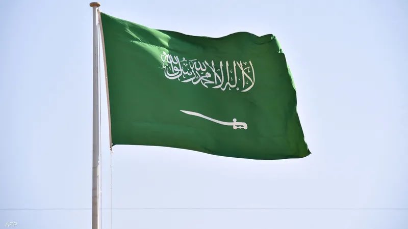 تغريدة اعجبتني 

1973: السعودية ترفض تقسيم مصر 🇪🇬 
1990: السعودية ترفض غزو الكويت 🇰🇼 
2003: السعودية ترفض غزو العراق 🇮🇶 
2011: السعودية ترفض تقسيم البحرين 🇧🇭 
2025: السعودية ترفض تقسيم اليمن 🇾🇪 

هل أدركتم اليوم ما  حقيقة السعودية ؟ 🇸🇦