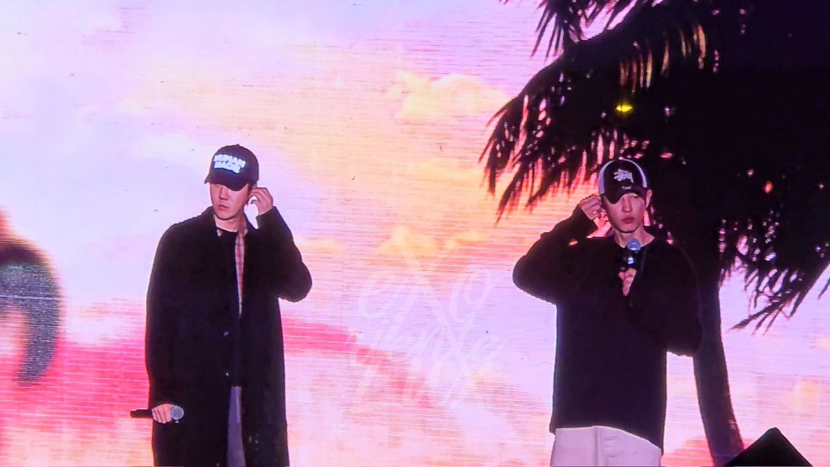 Line ตอบไวค่ะ 🚨 musinsa kream stussy KR JP 🎌🇰🇷 tweet media