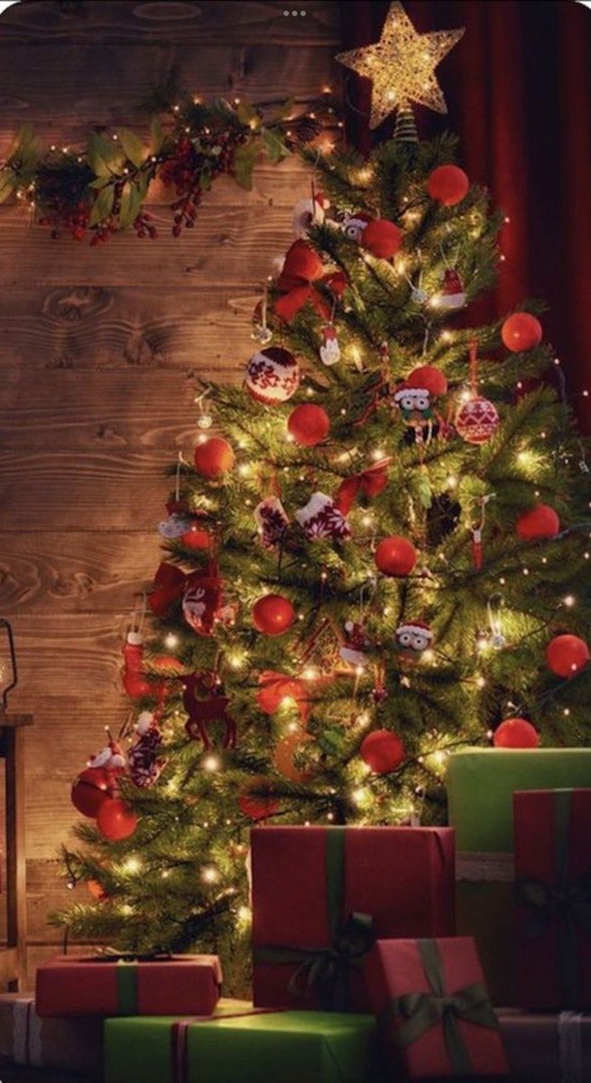 С Наступающим! 🎄🎅🏻