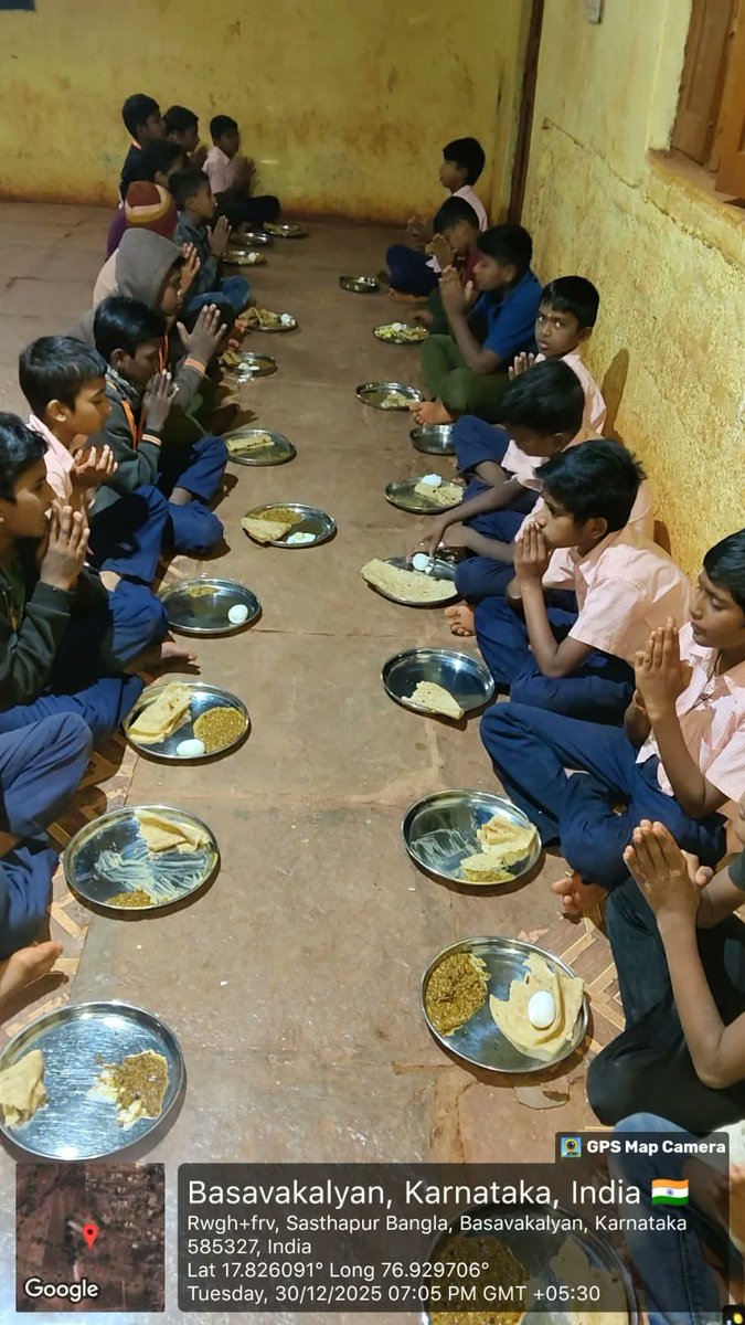 MdrsBc's tweet photo. Dinner  #SocialAudit_SWDMeals #SocialWelfare_Karnataka https://t.co/8jO0jUVpzd