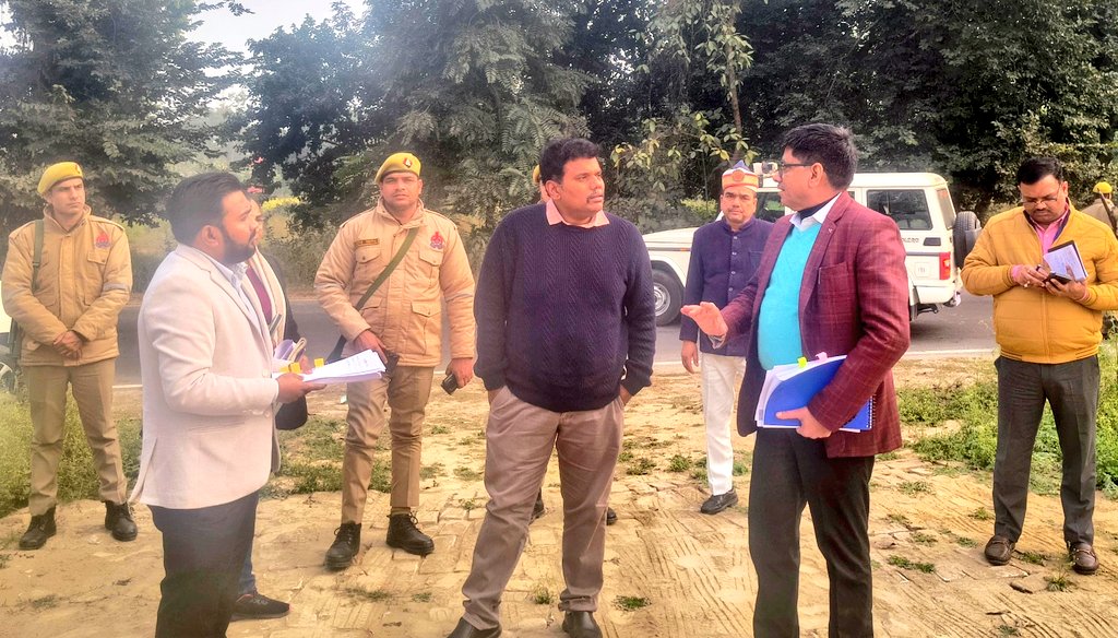 dm_sitapur's tweet photo. माह नवम्बर के पंजीकृत बड़ी मालियत के लेखपत्रों के निरीक्षण के क्रम में तहसील सदर तथा तहसील सिधौली के दो पंजीकृत लेखपत्रों द्वारा अंतरित संपत्तियों की स्थलीय जांच कर आवश्यक निर्देश सभी सम्बन्धित अधिकारियों को दिए। https://t.co/gtjPC4nPe6