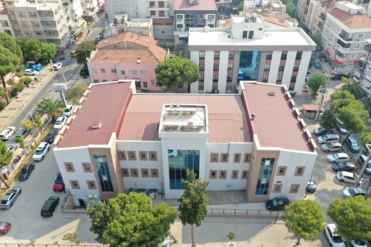 Yunusemre ve Turgutlu ilçelerimize açtığımız Sağlıklı Hayat Merkezlerimizle İlimizdeki SHM sayısını 5'e yükseltip verilen sağlık hizmetinin kalitesini artırdık.
#SağlıklıŞehir #Sağlıkta2025 #SağlıklıTürkiyeYüzyılı <a href="/saglikbakanligi/">T.C. Sağlık Bakanlığı</a>