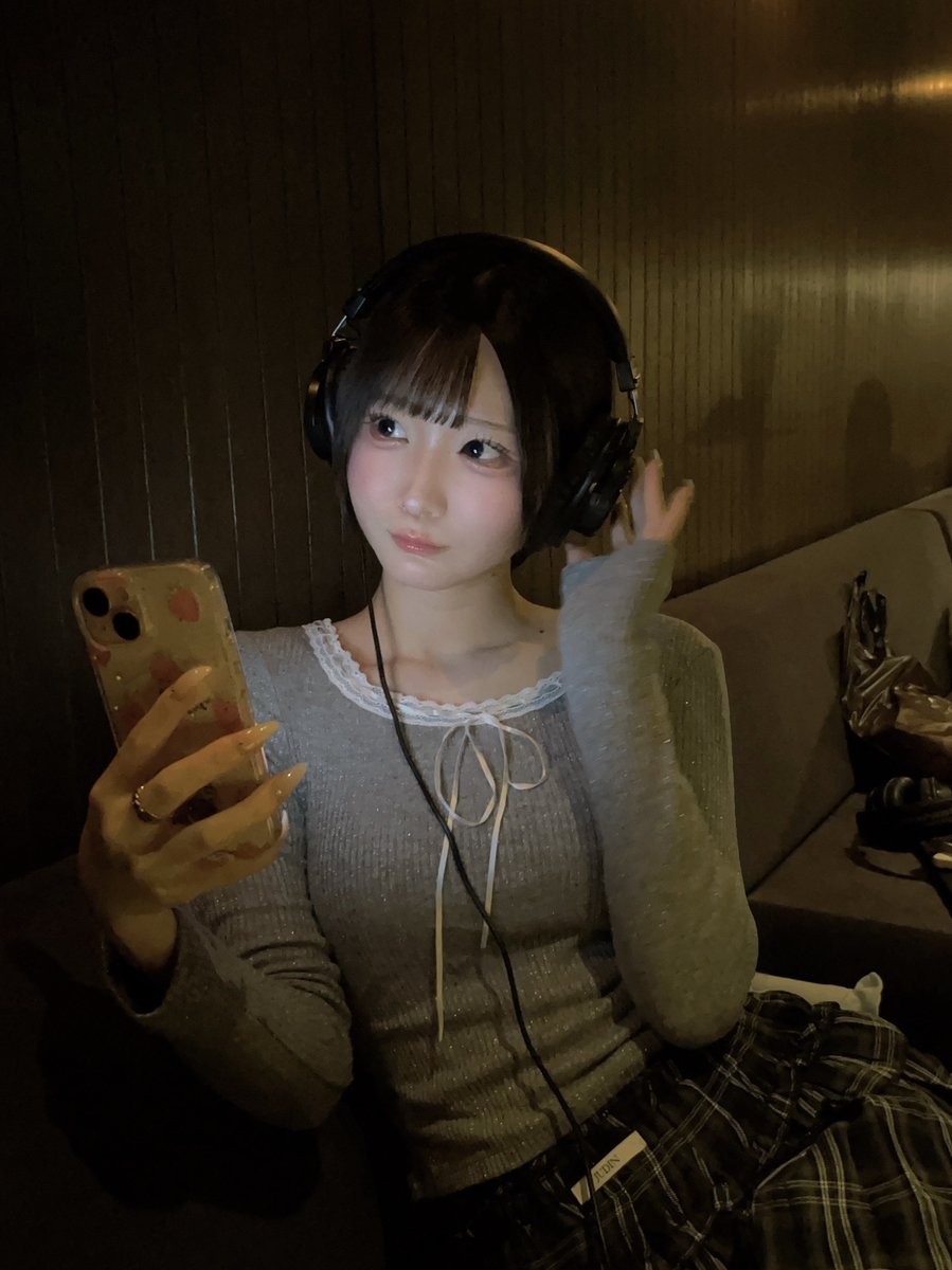 にゃむにゃむページ にゃむにゃむ🐈‍⬛🎀🐈 (@nyamunyamu1018) / Posts / X