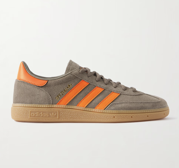 snkr_twitr's tweet photo. AD: $56.10 each w/code FLASH15
adidas Handball Spezial 

Olive/Fox Brown https://t.co/Z9bHzacgvA
Cargo Brown/Orange https://t.co/57QzF6thES
Silver Violet/Cream White https://t.co/lFYtRKZ4wL https://t.co/HGvB2j3OQJ