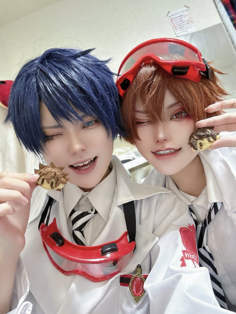 suyamaaaaaa's tweet image. twst cos
オレらのクッキー作ってもらった‼️🍪🍪