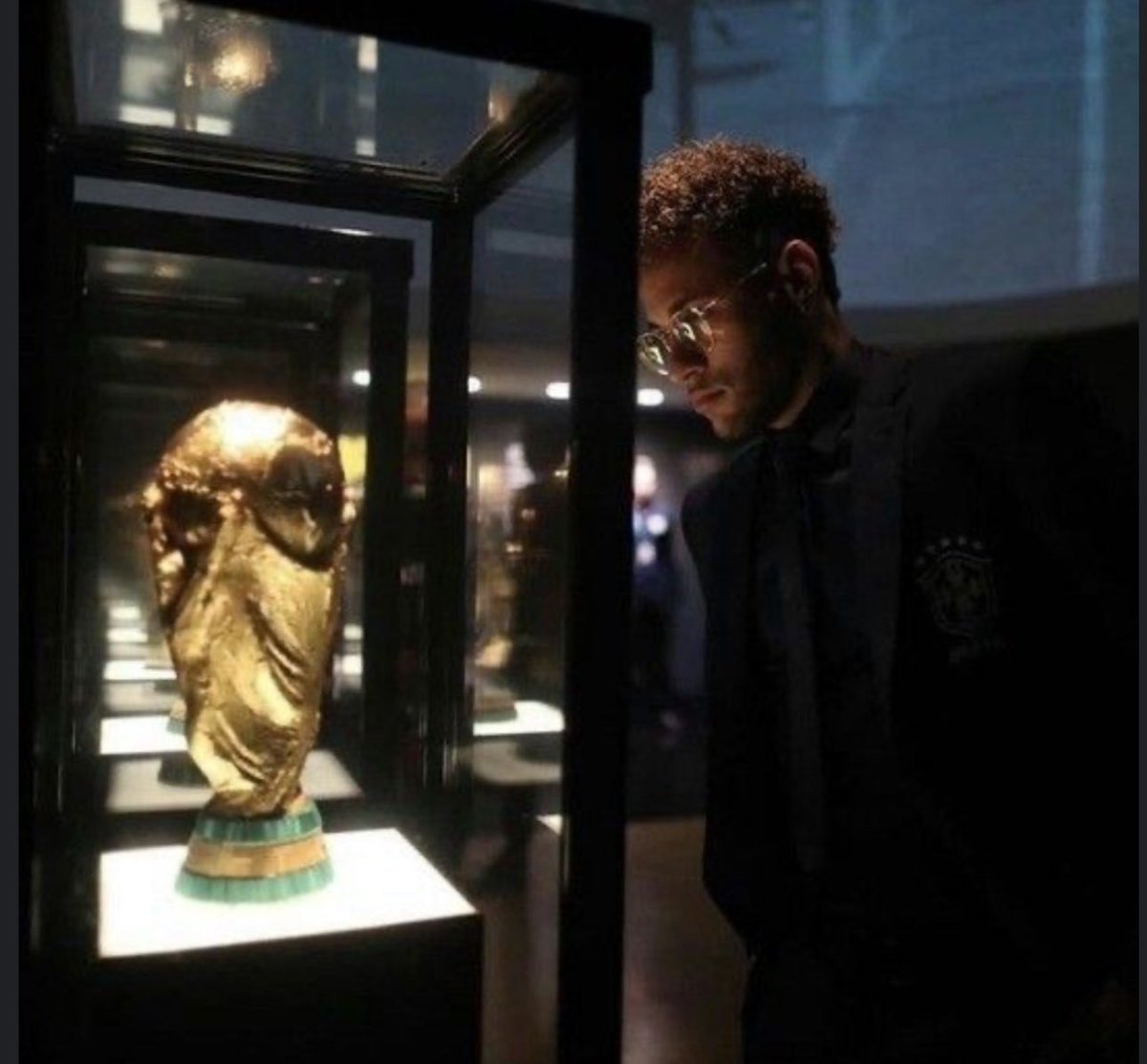 user784536's tweet image. Svp la Tunisie svp