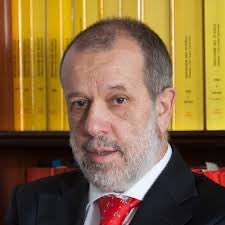 Nos ha dejado Paco Marugán, un gran socialista extremeño y uno de los mejores diputados que conocí.
Trabajar a su lado, durante algunos años en el Congreso, fue una enorme suerte. 
Hasta siempre, querido Paco. 
DEP