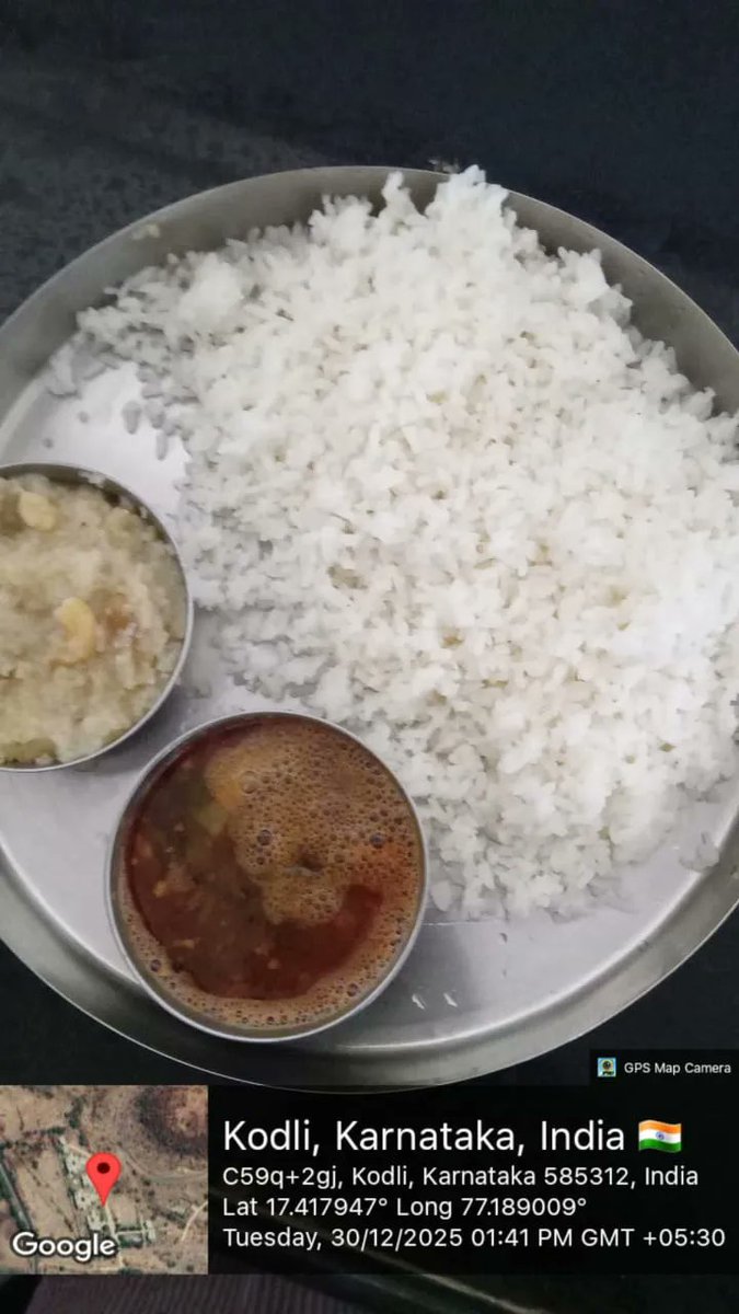 479Kodli's tweet photo. Afternoon Lunch  #SocialAudit_SWDMeals #SocialWelfare_Karnataka https://t.co/1B4RK8MAvr