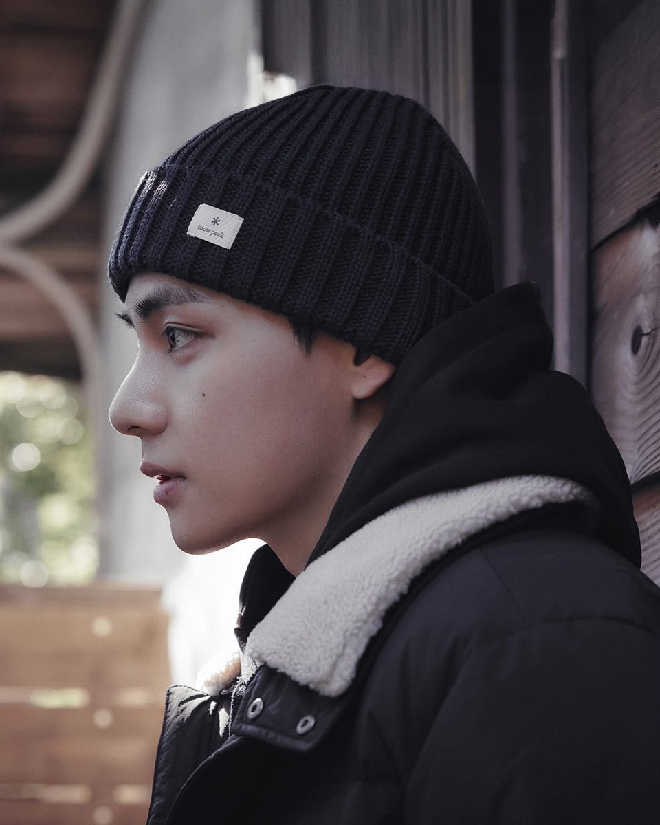 tetestream's tweet photo. Kim Taehyung for SnowPeak! https://t.co/4OzrROxvnW