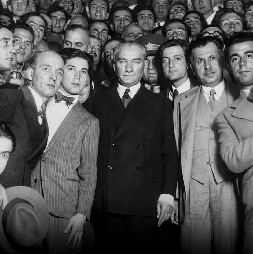 Babası yokken, bize Baba oldu…