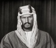 من أقوال #الملك_عبدالعزيز رحمه الله:

أتمادى في الصبر حتى يرميني القريب والبعيد بالجبن والخوف، وحين لم يبق للصبر مكان، ضربت ضربتي وكانت القاضية.