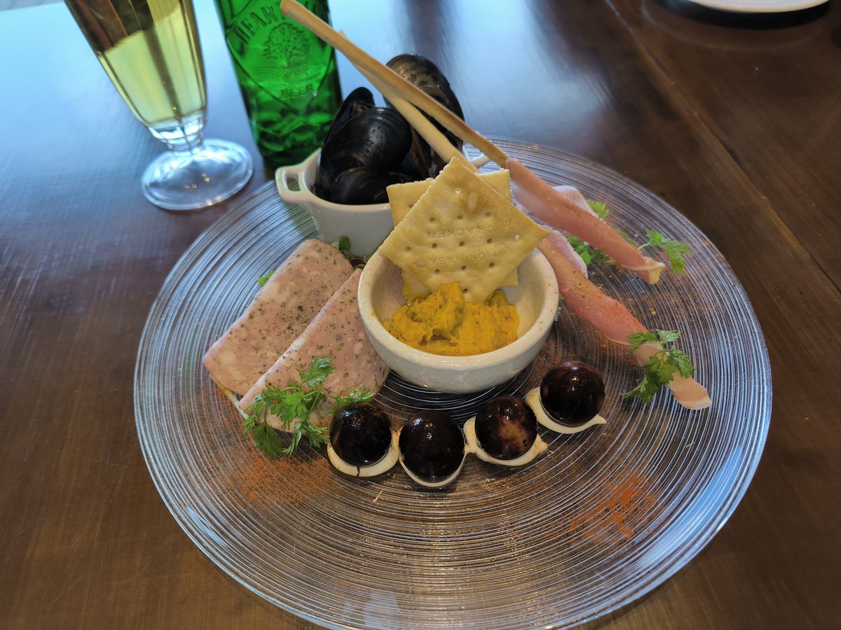 Hina20Deep's tweet photo. 美味しいものばかり🫠🥰🐷❣️ https://t.co/U5IUB3qyZe