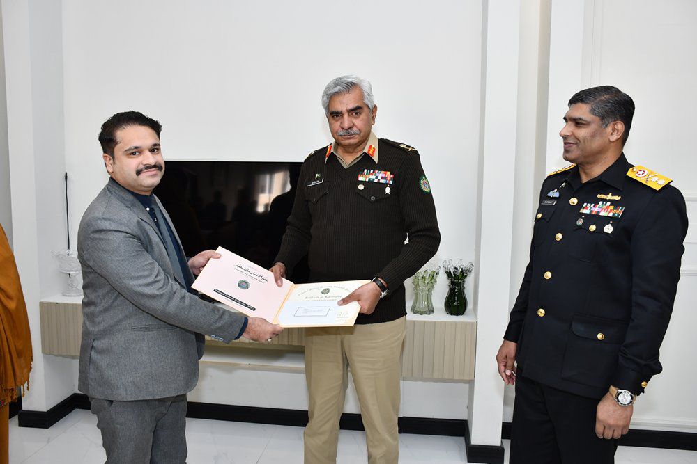 SSDeptNDU's tweet photo. 🏆 Celebrating Excellence! 🏆

We are immensely proud to announce that the Department of Strategic Studies secured the 2nd Position in the 6th Inter-Departmental Competition of 2023!

#NDU #Islamabad #University #AcademicExcellence #StrategicStudies #Academia https://t.co/b27nDlG08t