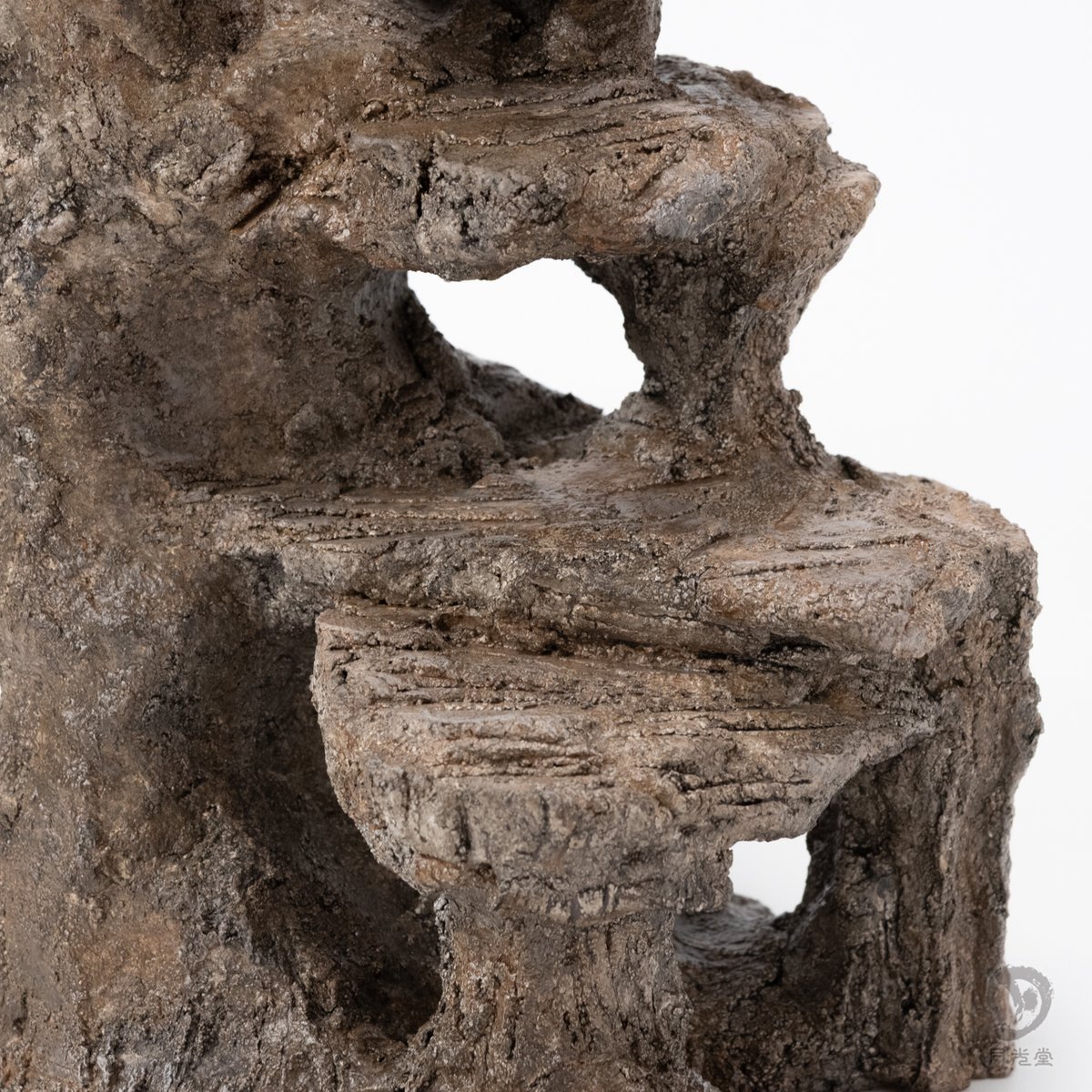 バックボードシェルターハイタイプ 背面はフラットなつくりです