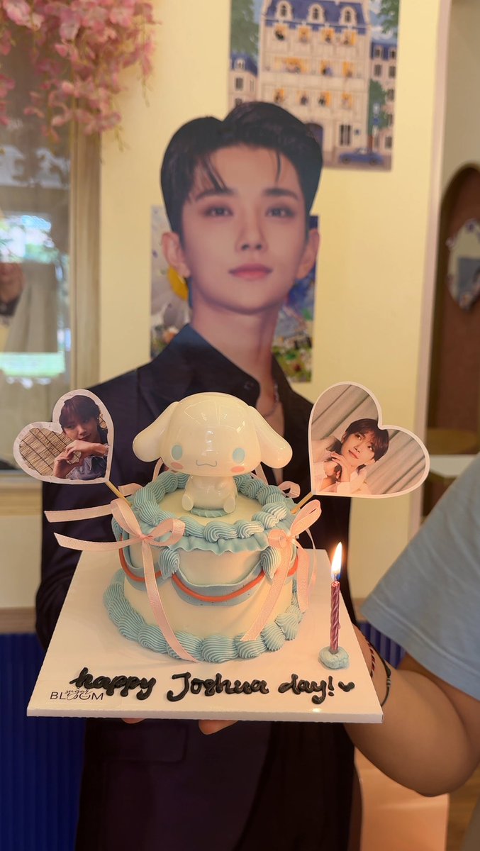 Happy Birthday Joshua!! 😆🫶🏻

Biasnya ibu owner yg tetap kita bela-belain eventnya ditengah gempuran mau renovasi🤭

#Happy_JOSHUA_Day #JOSHUA #Joshua_Svt #세븐틴