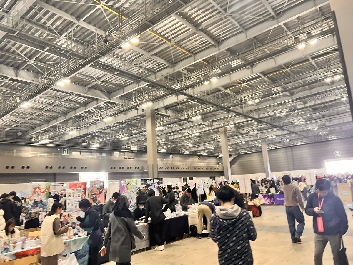 RimGame's tweet photo. コミケ初参加楽しかった👍
想像より色々見れて嬉しい！！ https://t.co/51FpWnboTD