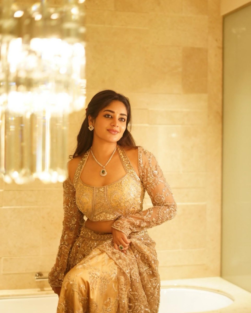 KollywoodCinima's tweet photo. @deepshikhaoffi Deepshikha radiates charm and elegance with her adorable smile, graceful presence, and effortless beauty, making every frame feel warm and captivating. ✨🥰

#Deepshikha #KollywoodCinima #KcGallery #KcPic #Sai #Actress #Heroine #Actor #Cinema #TamilCinema https://t.co/xPfPe4NAec