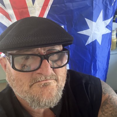 MickeyGuice73's tweet photo. #NewProfilePic https://t.co/kxhGo7aCDl