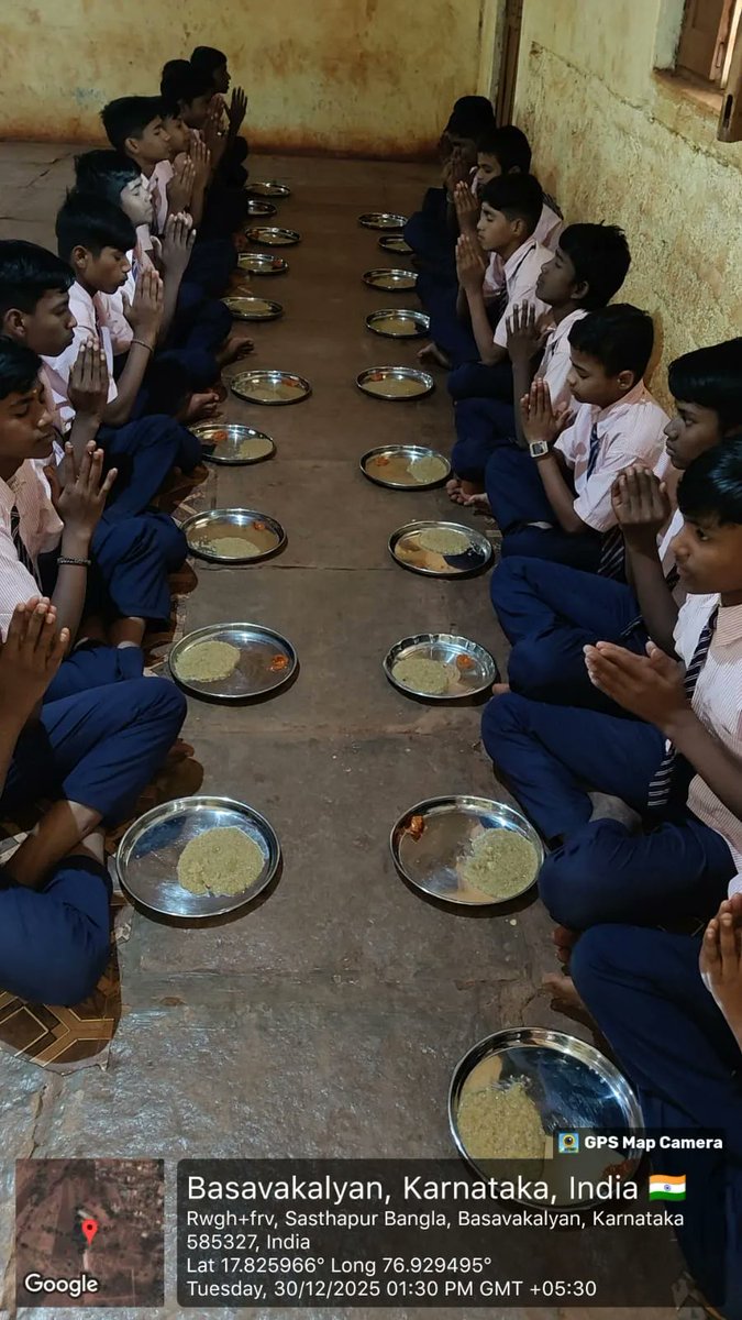 MdrsBc's tweet photo. Breakfast  #SocialAudit_SWDMeals #SocialWelfare_Karnataka https://t.co/b1HwAizYCI