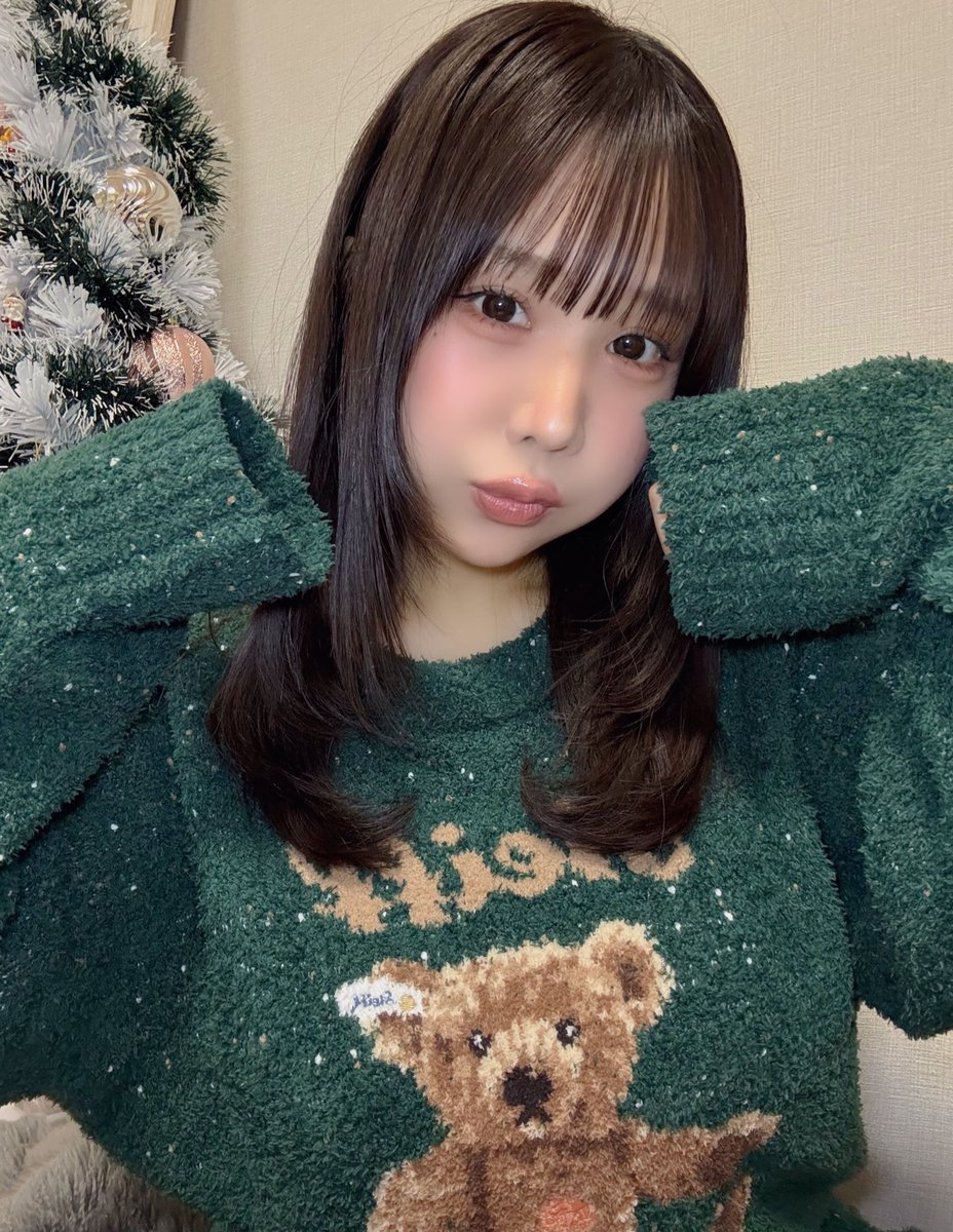 もふもふな女の子も最強なのだ🫧

みんな大掃除できた~？´`*
桃木は大掃除してやりたかったお勉強も進めてスッキリ✨️褒めて褒めて~♡ https://t.co/4ucCoTDeO5