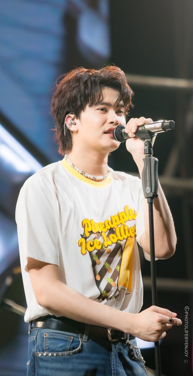 2523Janny's tweet image. _ให้ฉันคิดถึงเธอ ทุกทุกเวลา (:

#ลานนมสามย่าน2025xNONTTANONT
#NONTTANONT
#photolifebyenjoy 

29.12.2025 | Samyan Mitrtown