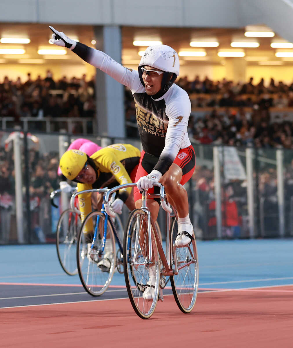 平塚競輪 #KEIRINグランプリ2025】 地元のみんな、オレはやったぜ