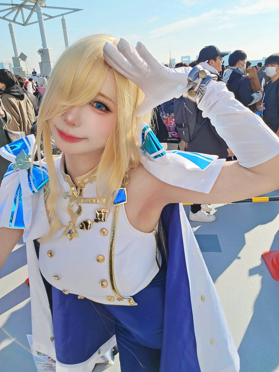 コミケ1日目はブラダス2のウィルヘルミナ✨ 久しぶりの日本、温かく