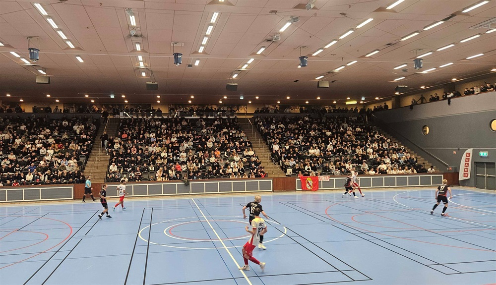 Nyhet TFK Herr -  Stopp i semifinalen för TFK: I vanlig ordning gick Trollhättans FK långt i Mellandagscupen när 2025 års upplaga skulle avgöras. Resan tog dock stopp i semifinalen, där slutsegraren FC Trollhättan blev en för svår motståndare.

TFK… dlvr.it/TQ49C4