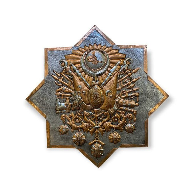 kaisos1987's tweet photo. הקשר הטורקי לשטרות החדשים בסוריה: במרשתת זאת שלא חובבת את השלטון בדמשק שמו לב שהכוכב שמופיע על כל השטרות החדשים שמוחקים את מורשת אסד מזכיר את הכוכב מהשושלת הסלג'וקית הטורקית, מה שמהווה עוד עדות לדריסת הרגל של אנקרה בסוריה החדשה https://t.co/uZYBVtnszo