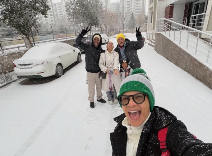 Amedspor forması giyen Daniel Moreno, izin gününü kayınpederi Carlos Valderrama ile birlikte Diyarbakır'da geçiriyor.