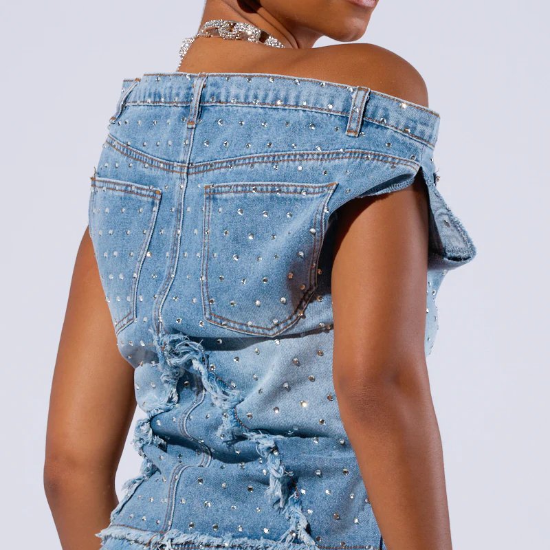 NAOKO さん衣装】 📺『第67回輝く！日本 レコード大賞』 «㊗️最優秀