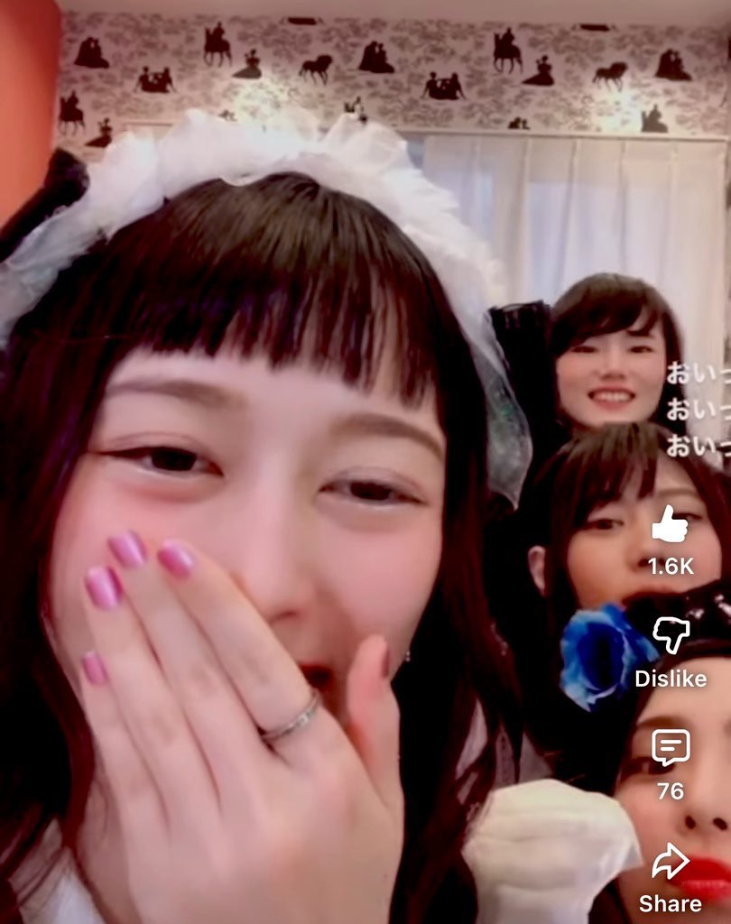 MisaMaidChuck1's tweet photo. Happy Tono Tuesday!!  #bandmaid @kanami_bandmaid #Mincho #PRSPrincess #Cake #coffee #Chopin #CojiCoji #Saiki #Alone #Sion #EpicNarratives #SCOOOOOP #Conqueror #Sense #UnseenWorld #WorldDomination #JBI 🥰🥰🍰☕️🫖🥇🎤🎹🎸💚💚💞💞☮️❤️‍🔥 We love you Mincho!!!! https://t.co/ieBivfDH34