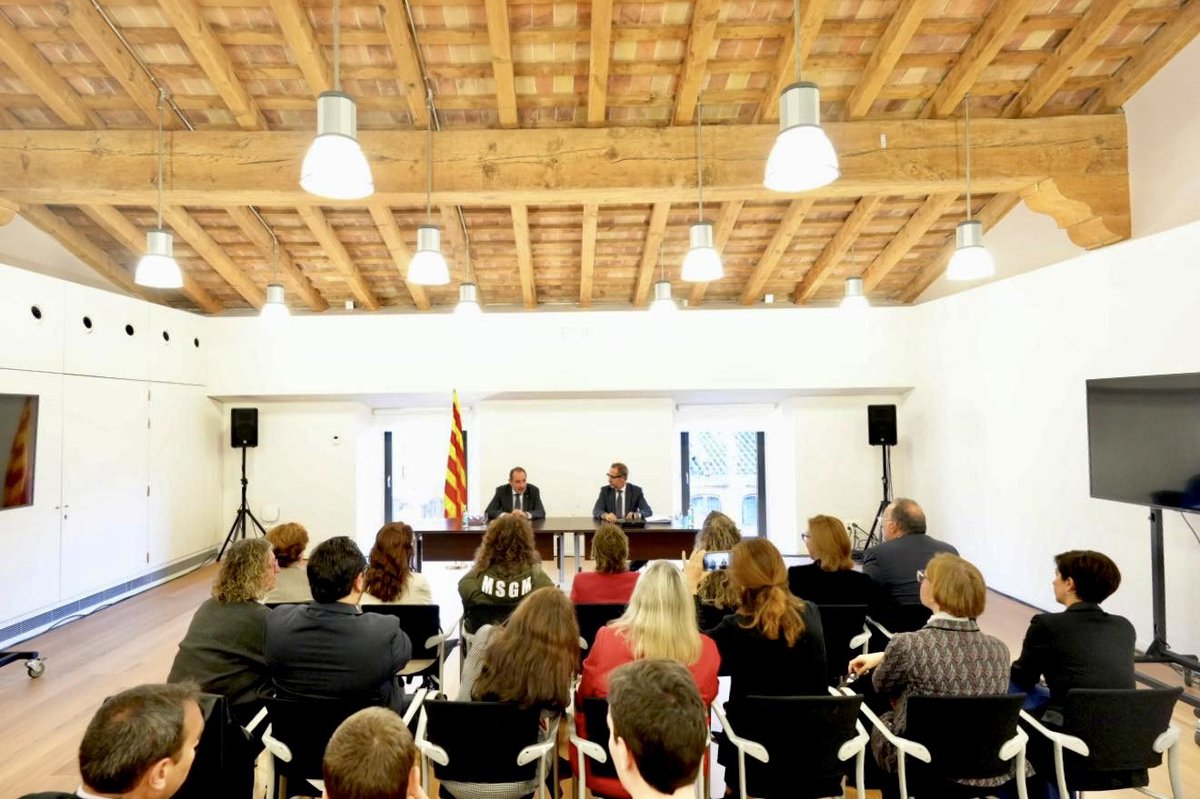 📊 També hem signat amb conseller <a href="/justiciacat/">Justícia</a> <a href="/Ramon_Espadaler/">Ramon Espadaler</a> el conveni 2026 que preveu 74,2 M€, amb millores territorials, nous mòduls i més cobertura del servei

📈 +1,82 M€ respecte 2025

⚖️ Compromís institucional i exigència perquè els acords es compleixin