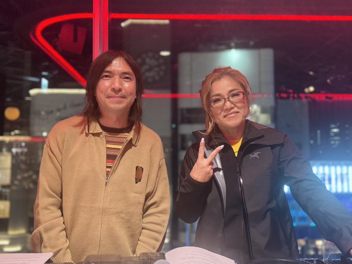 arefukawajane's tweet photo. 📻On Air📻
12/30の #マーキー813
#ふかわりょう ×   天文物理学者 #BossB さん との宇宙トークの一部をO.Aしました！

🎙️HARAJUKU PODCAST  
フルバージョンは水曜19時に配信！ 
#あれふかわじゃね #jwave https://t.co/YCqMlvty1u