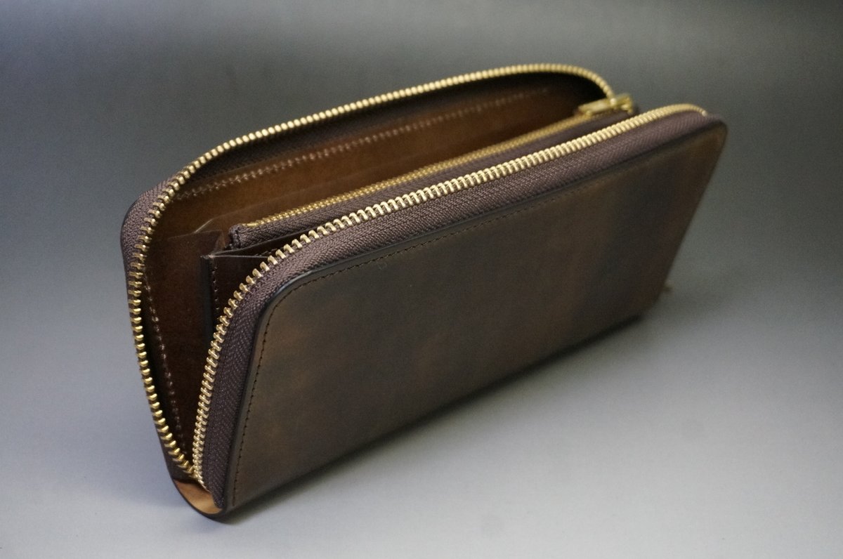 塩原レザー｜コードバンとブライドルレザー専門店 (@shiobaraleather