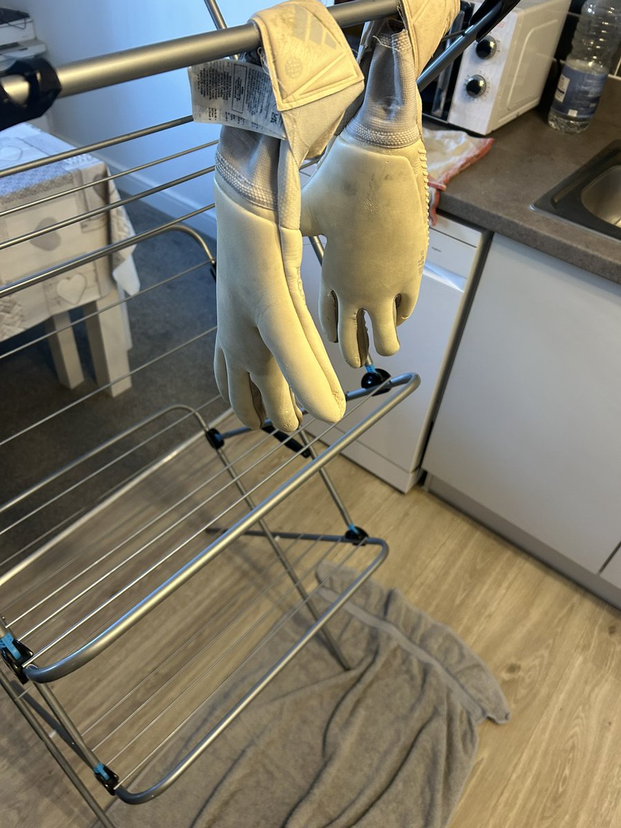 Never thought I would be cleaning these again 🤣