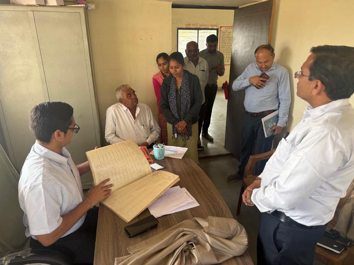 Collector & DM Banaskantha tweet media