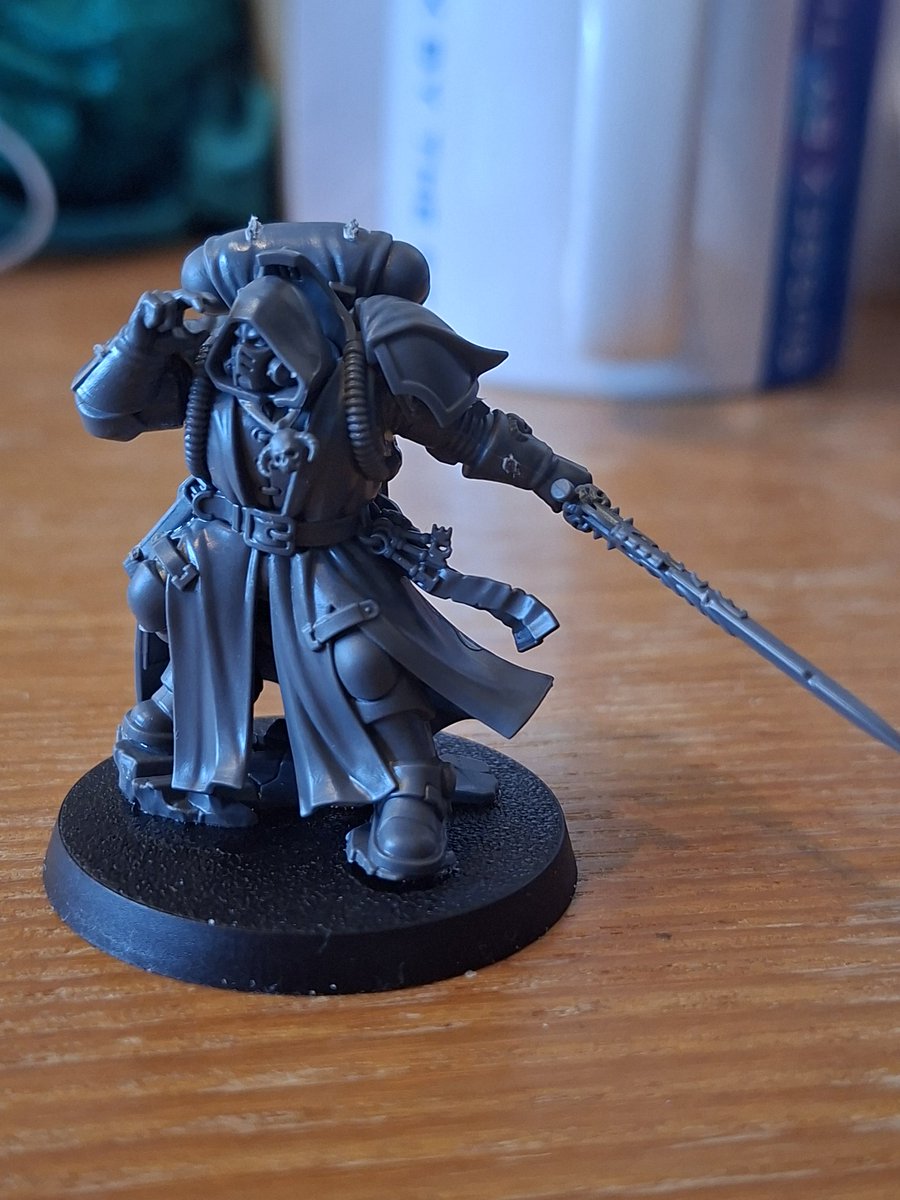 Dennett86's tweet image. Just built Christmas present from the wife. This plus a terminator librarian means I'd better get my head round the rules!! #Nerdlings #WarhammerCommunity #Warhammer40000