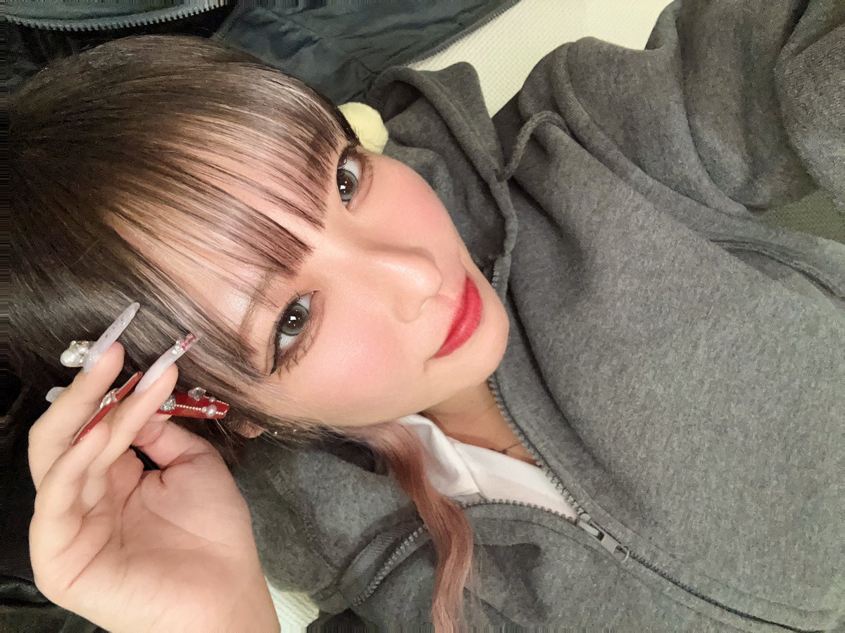 S___yuuu's tweet photo. 実は今日もいる✌🏻まだ飲めます✌🏻

20:00~🌟

#ドミナスグループ #俺のサキュバスちゃん #コスプレ #コンカフェ #大阪 #ミナミ #宗右衛門町 #営業 #自撮り界隈 #自撮り界限さんと繋がりたい #1mmでもいいと思ったらいいね #雰囲気嫌いじゃないって人いいね #美男美女と繋がりたい https://t.co/2ucgIDA0hv