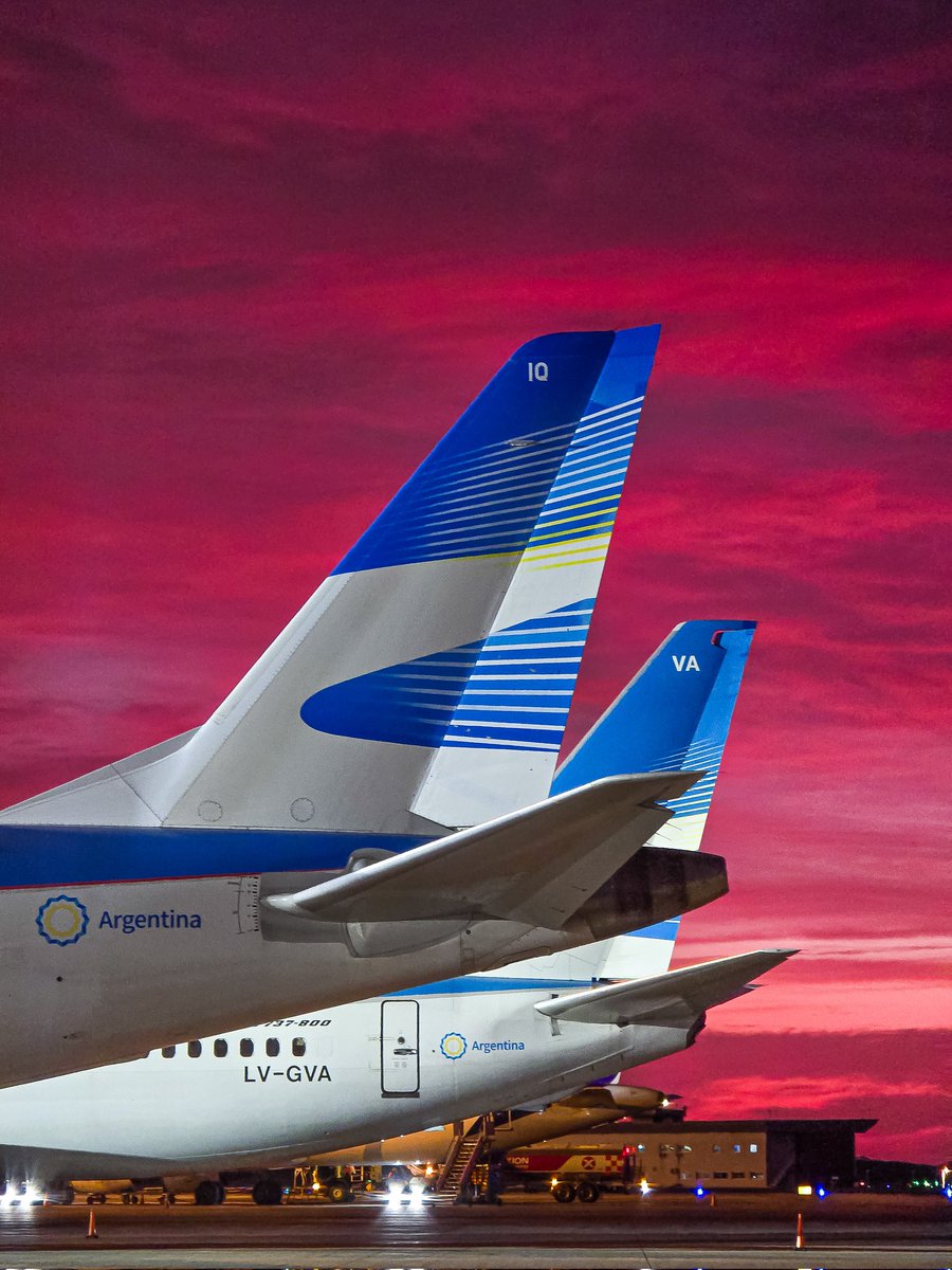 AmanEZE ✈️ 🌅 🌌
¡Buen día! 👋🏽

<a href="/Aerolineas_AR/">Aerolíneas Argentinas</a>